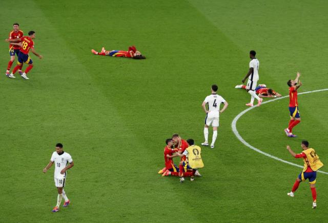 半岛体育官方网站-英名宿：团队战胜各自为战，美丽赢了，足球之幸！