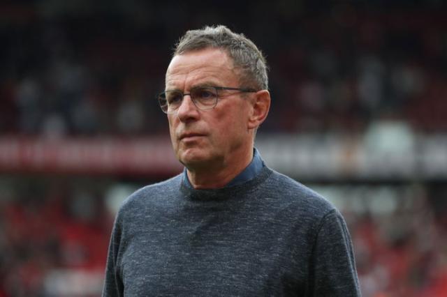 半岛体育-朗尼克：曼联表现难以让我满意 我们不能只靠C罗